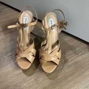 Steve Madden Faline. 9W